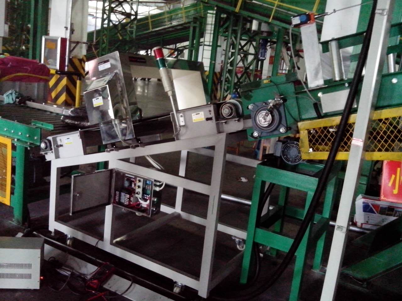 輪胎金屬檢測機